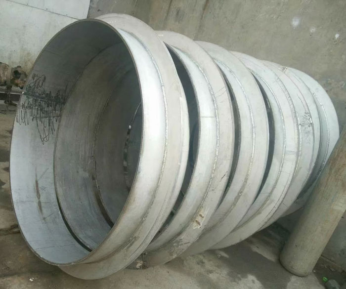 铜川市刚性防水套管生产现场
